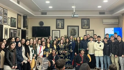 Gençler, İskeçe Türk Birliği’nde etkinlik düzenledi