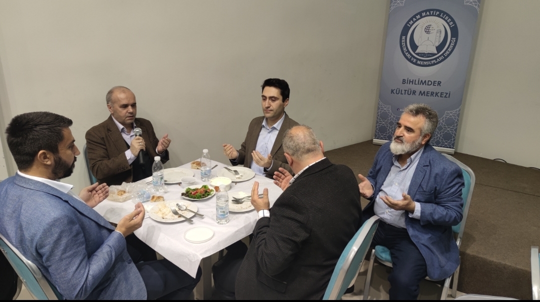 BİHLİMDER üyeleri iftar yemeğinde buluştu 
