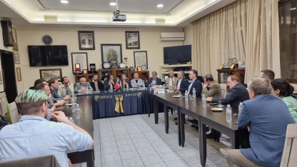 Macaristan Peç Üniversitesi Heyeti İskeçe Türk Birliği’ni ziyaret etti