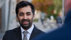 İskoçya Başbakanı Hamza Yusuf istifa etti