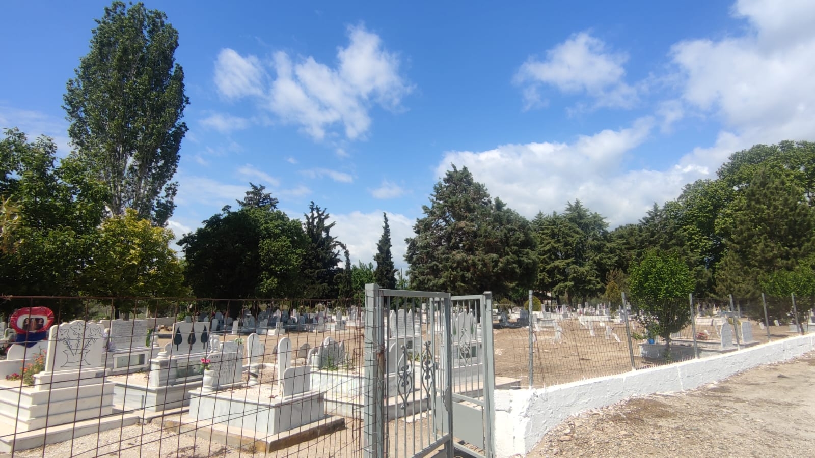 Gümülcine'de annesinin mezarını ziyaret eden soydaş ölü bulundu