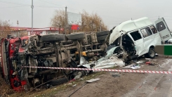 Feci kazada 8 kişi öldü, 11 kişi yaralandı