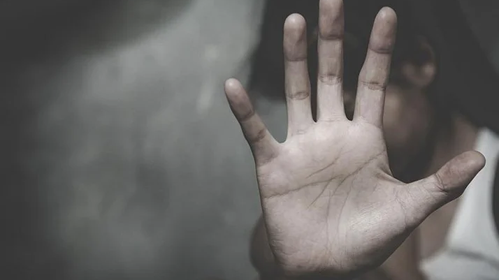 Girit Adası'na tatile giden 16 yaşındaki kız çocuğu tecavüze uğradı!