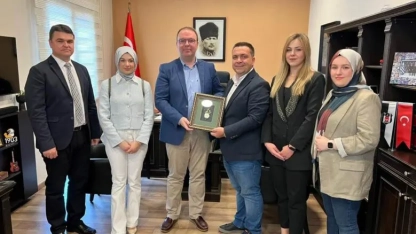 GTGB yönetimi Başkonsolos ve Danışma Kurulu Başkanı’nı ziyaret etti