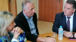 Eyalet Başkan Yardımcısı Tapatzas, Eğitim Bakan Yardımcısı Zetta Makri ile görüştü