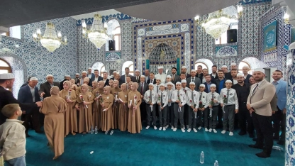 Ketenlik hatim törenine binlerce soydaş katıldı