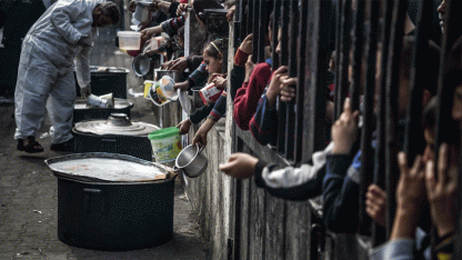 Gazze Şeridi’ndeki sınır kapılarının 14 gündür kapalı tutulması insani krizi derinleştiriyor