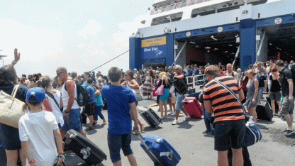 Avrupa'da turistlerin en yoğun olduğu yer Yunanistan adaları