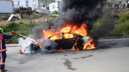 Τραγικός θάνατος γυναίκας - Απανθρακώθηκε στο αυτοκίνητό της