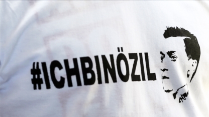 Almanya A Milli Futbol Takımı'nda yabancı kökenlilerin maruz kaldığı ırkçılık, belgesele konu oldu