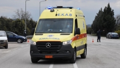 Araba ağaca çakıldı: 2 genç hayatını kaybetti