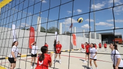 Türkiye-Yunanistan sınırında voleybol dostluk maçı oynandı