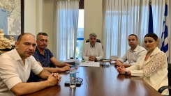 Kozlukebir Belediyesi yöneticileri Eyalet Başkanı Topsidis'i ziyaret etti