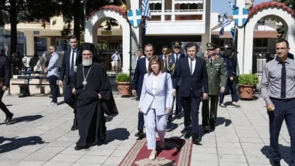  Cumhurbaşkanı Sakellaropoulou’ya Kumçiftliği’nde fahri hemşehrilik ünvanı verildi