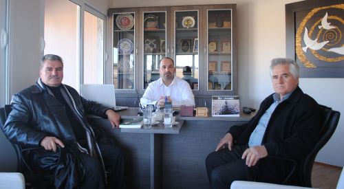 Özkan Hüseyin ve Şair Ramadan Edirneli DEB Partisini Ziyaret Etti