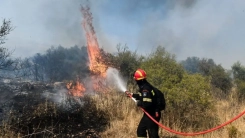 İskeçe'de 2 büyük yangın: 112 alarmı çaldı