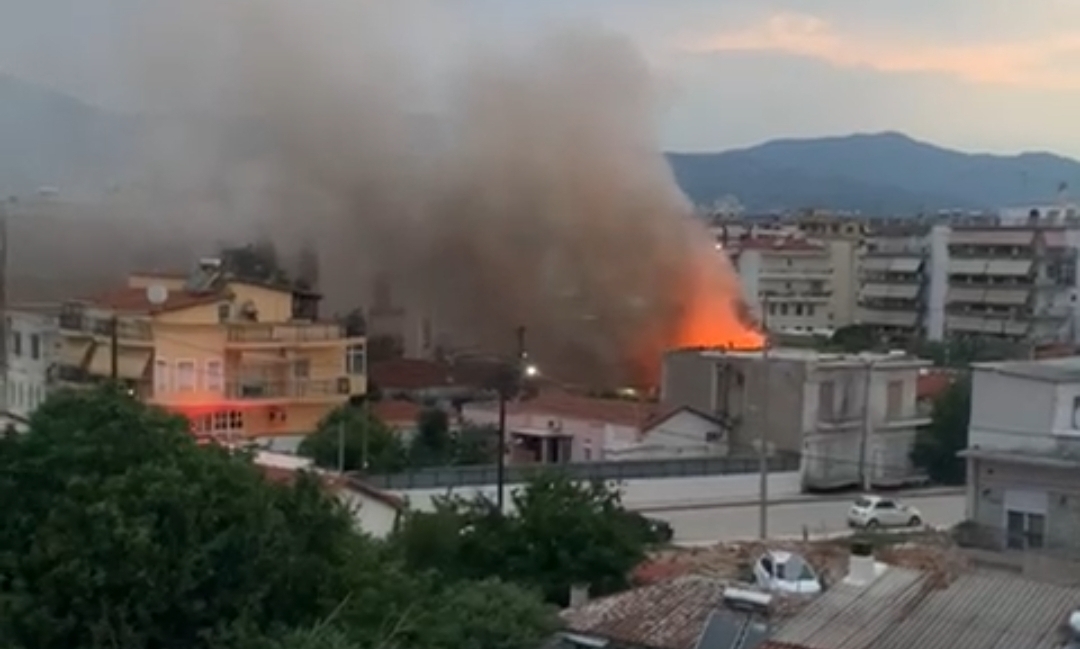 Gümülcine'de bir evde yangın çıktı 