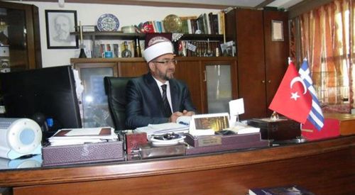 İmamı yaka paça kaçırıp Müftü Mete'yi ölümle tehdit etmişler