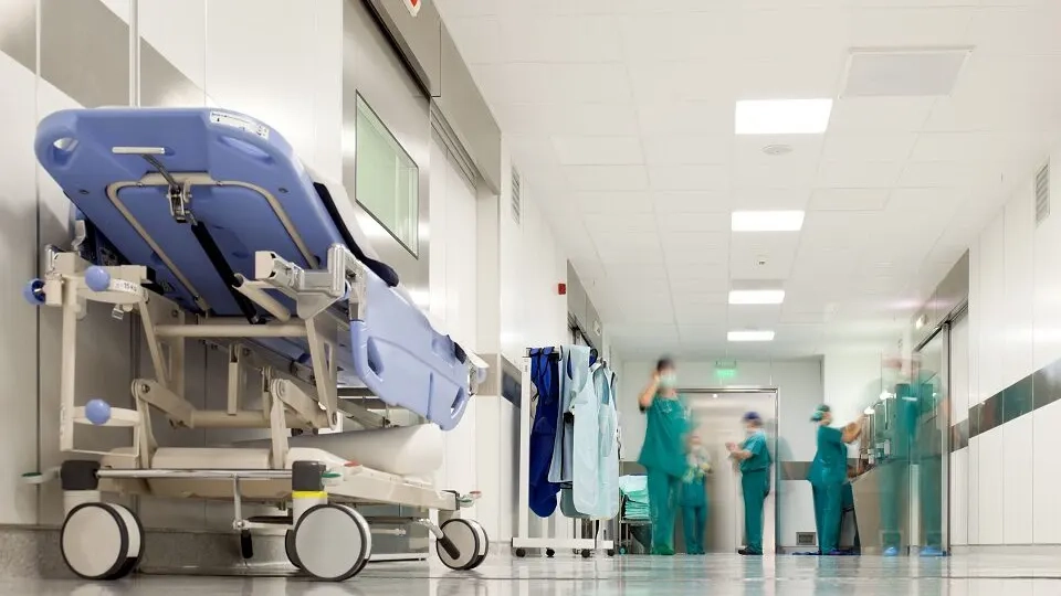  Yunanlılar sağlık sisteminde yolsuzluk olduğuna inanıyor