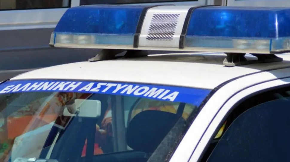 Atina'da 80 yaşındaki şahıs yangın çıkardığı gerekçesiyle gözaltına alındı