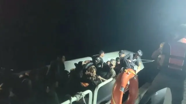 Yunanistan’a kaçmaya çalışan 37 düzensiz göçmen yakalandı