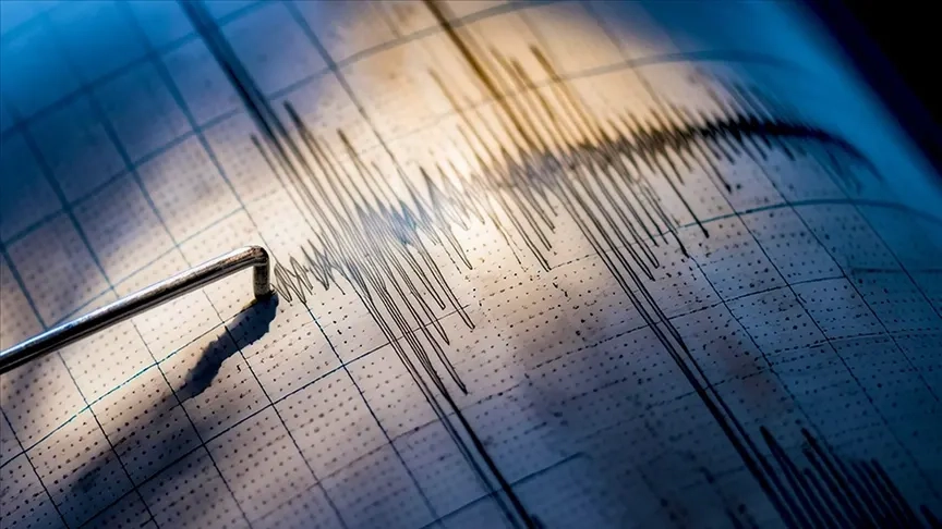 Yunanistan'da deprem: Uzmanlardan "sakin olun" çağrısı