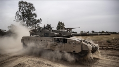 İsrailli aktivist, İsrail'in tüm toprakları kontrol etmek için Filistin halkına savaş açtığını söyledi