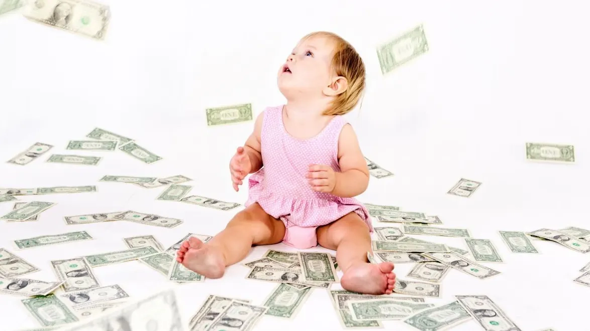 Μεγάλες αυξήσεις στο επίδομα παιδιού: Νέα δεδομένα για οικογένειες