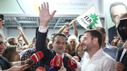 Yeni ankete göre PASOK'ta ikinci tura kalacak isimler netleşiyor