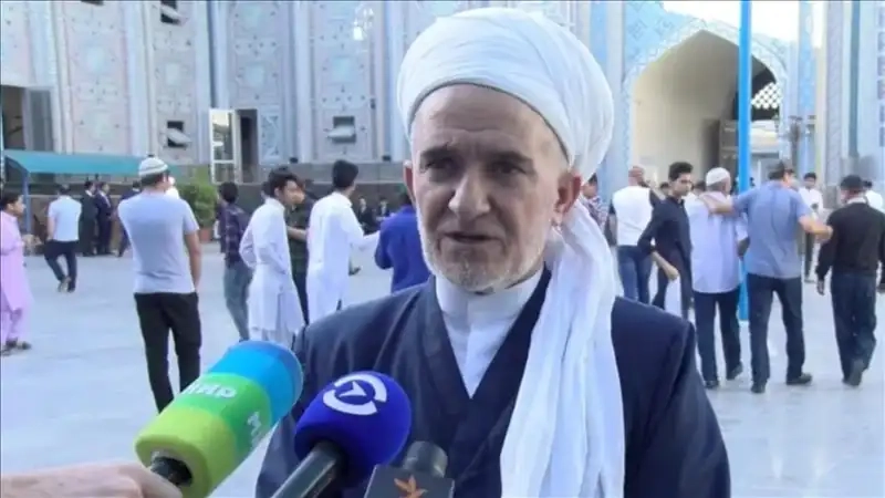 Başmüftü cami çıkışında bıçaklı saldırıya uğradı