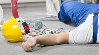 Elektrik işçisi feci şekilde hayatını kaybetti