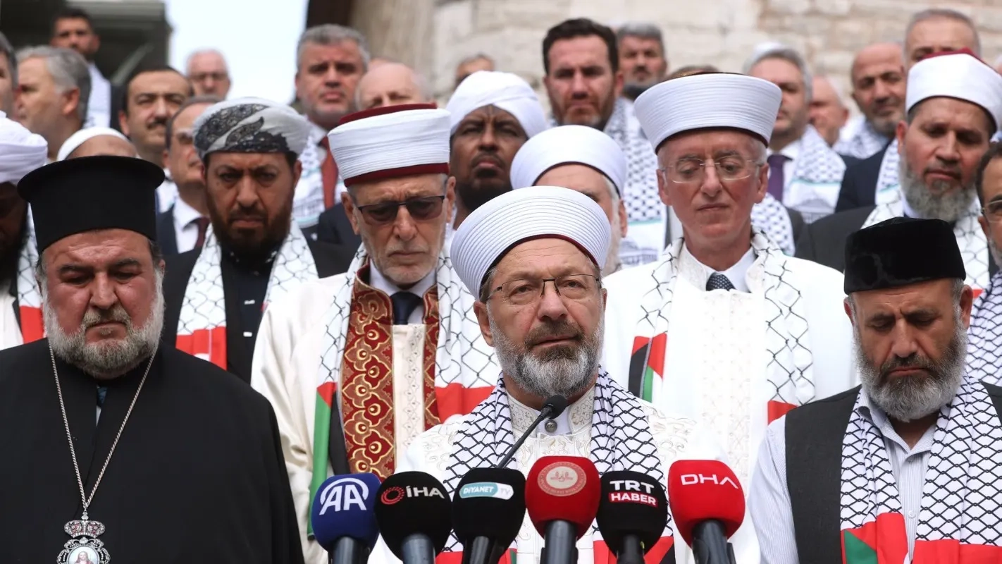 Din adamlarından dünyaya "Barışa Çağrı" mesajı