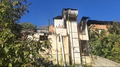 Evde çıkan yangında 2 kişi öldü, 4 kişi yaralandı