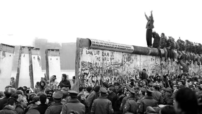 Berlin Duvarı'nın yıkılışının 35. yılı