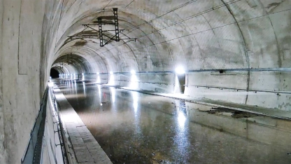 Tempi tünelini su bastı, tren trafiği durduruldu