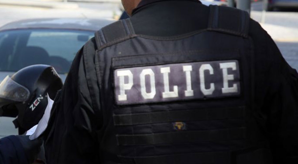 Polis memuru çocuklarına ve eşine şiddet uygulamakla suçlanıyor