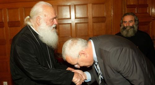 Milletvekili İlhan Ahmet Yunanistan Başpiskoposu'nu Ziyaret Etti