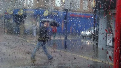 Διπλή επέλαση κακοκαιρίας με έντονα φαινόμενα – Σαρωτικές βροχές και χιονοπτώσεις