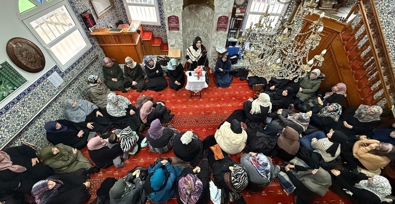 Gümülcine S. Müftülüğü Bayan İrşad Ekibi Regaib Kandili Etkinliği düzenledi