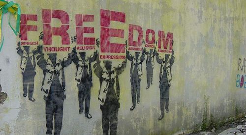 Ελλάδα: ελευθερία του Τύπου μόνο για την πλειονότητα