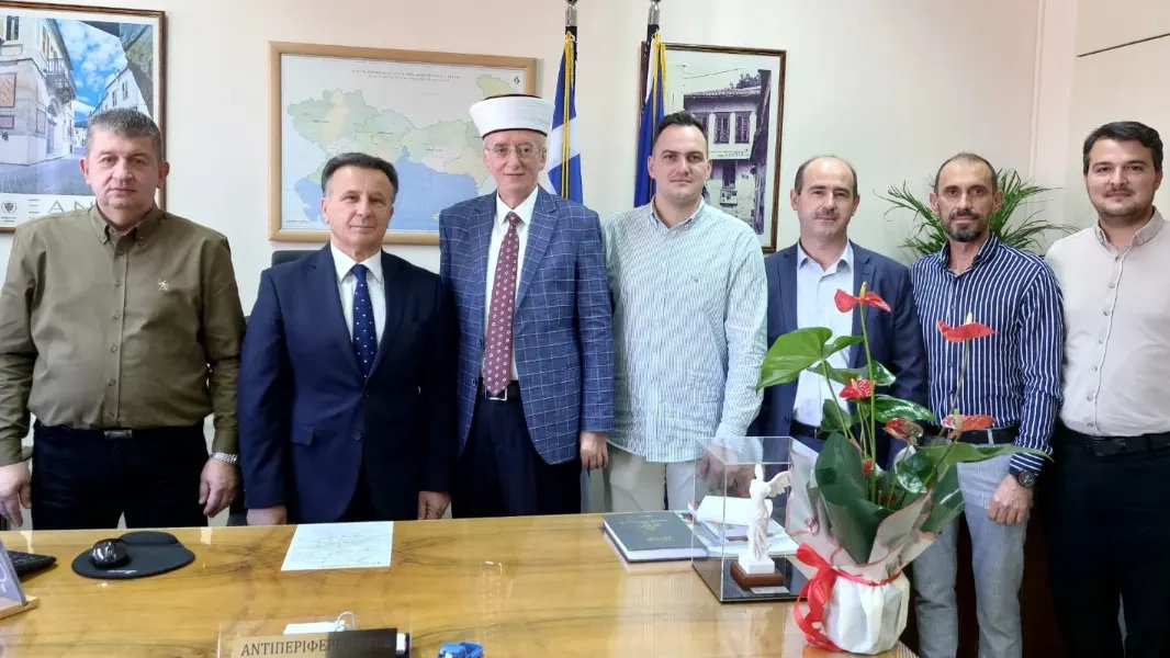 İskeçe Müftüsü Mustafa Trampa İrfan Hacıgene’yi ziyaret etti