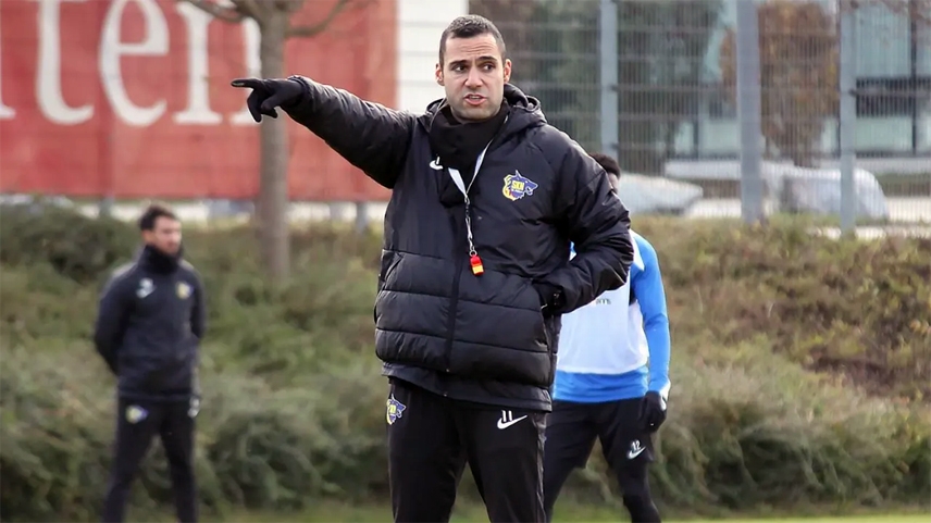 35 yaşındaki Türk teknik adam, Yunanistan Ligi'nde takım çalıştıracak