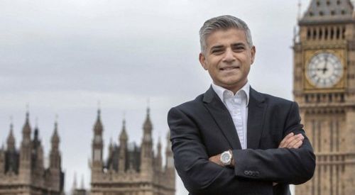 Londra'ya Müslüman Belediye Başkanı Seçildi