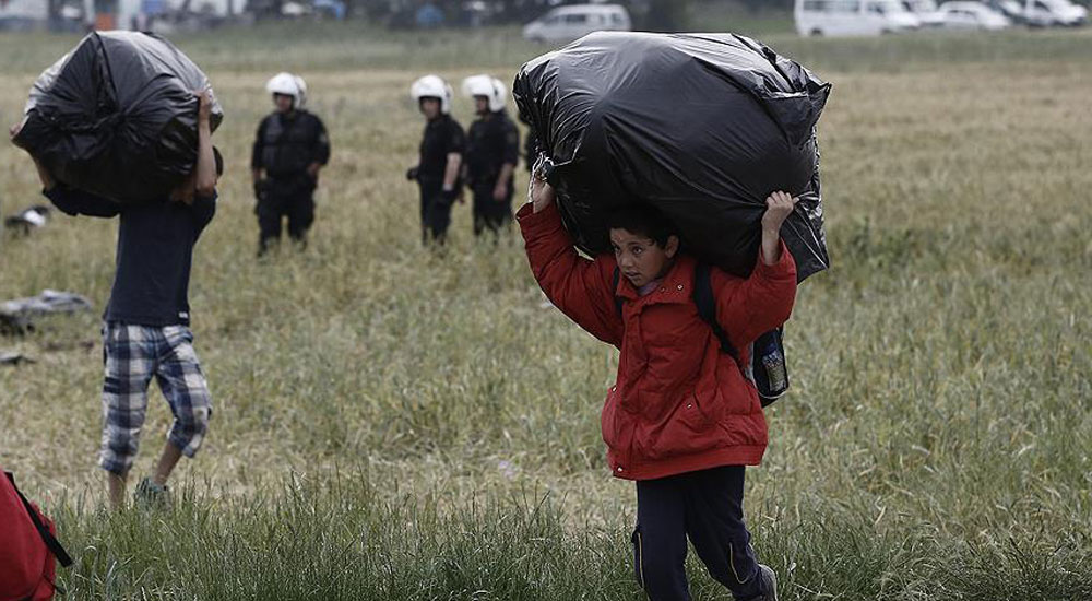 İdomeni'den 2 Bin 31 Sığınmacı Tahliye Edildi