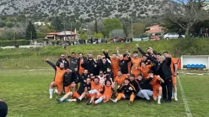  Kireççiler Yeniden Doğuş takımı yenilgisiz şampiyon