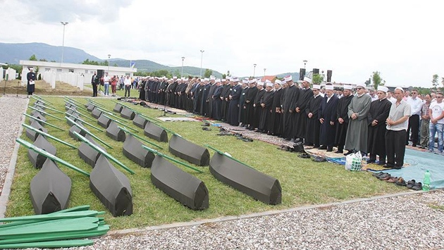 27 Soykırım Kurbanı Daha Toprağa Verildi