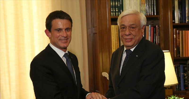 Fransa Başbakanı Valls Atina'da