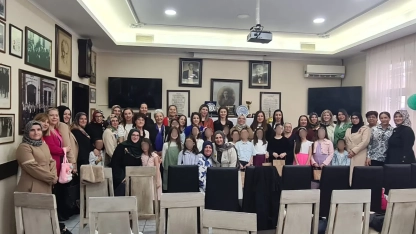 İskeçe Türk Birliği'nde ANNELER GÜNÜ kutlaması