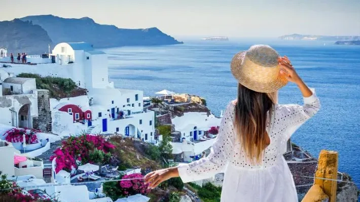 Genç Yunanlar Avrupa yerine Asya ve Afrika’yı tercih ediyor