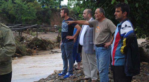 Mustafa Ali Çavuş zarar gören köyleri ziyaret etti